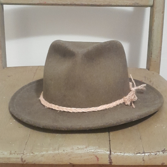 Goorin Bros 100% wool packable fedora, size medium - Picture 2 of 9
